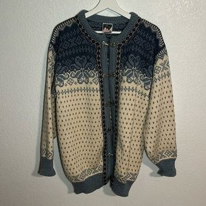 Dale of Norway 100% New Wool Cardigan Size Large